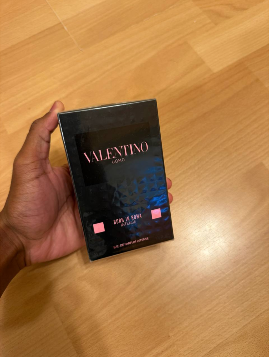 Valentino Uma